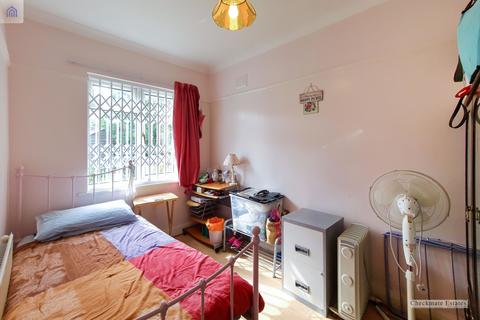 23 Repton Avenue, Wembley, HA0 3DN