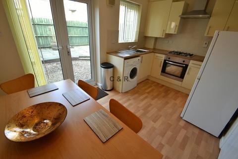 2 bedroom end of terrace house to rent, Ancroft Street, Manchester, Hulme, M15 5JW