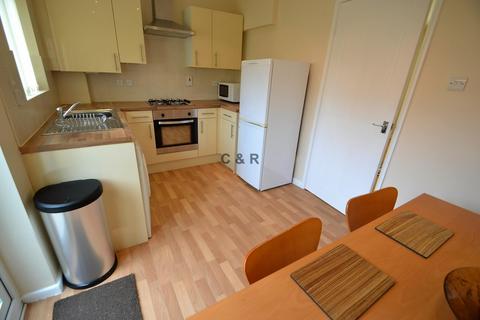 2 bedroom end of terrace house to rent, Ancroft Street, Manchester, Hulme, M15 5JW