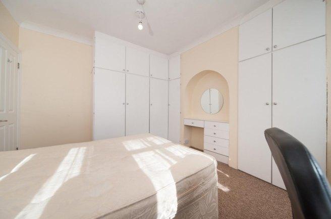 Edenvale-road-cr4-2dp-955224
