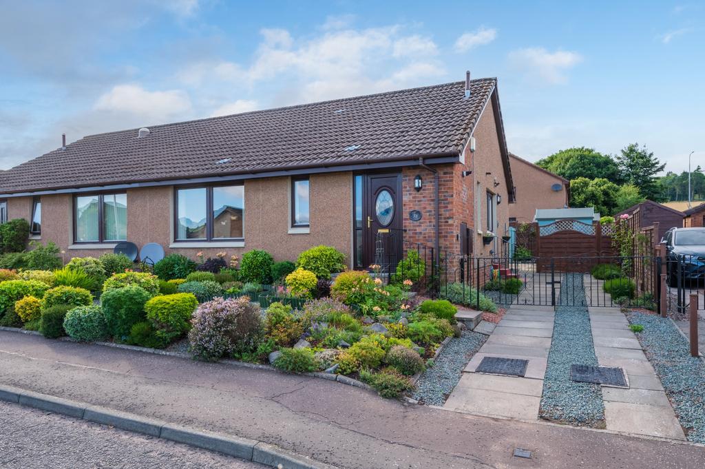 Thomastoun Drive, Cupar, KY15 2 bed bungalow £170,000