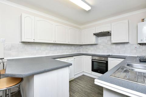 27 Appledown Close, Alresford, SO24 9ND