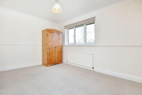 27 Appledown Close, Alresford, SO24 9ND