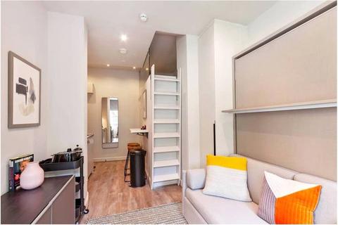 Studio to rent, Oakley Square, London