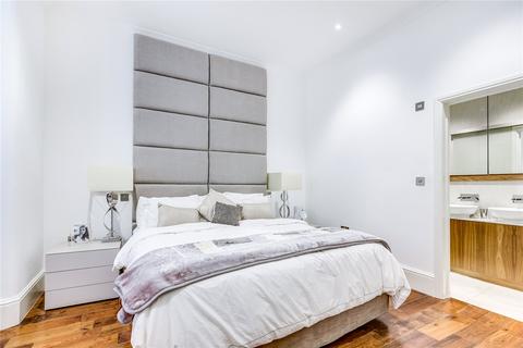 3 bedroom flat for sale, St. Georges Square, London, SW1V