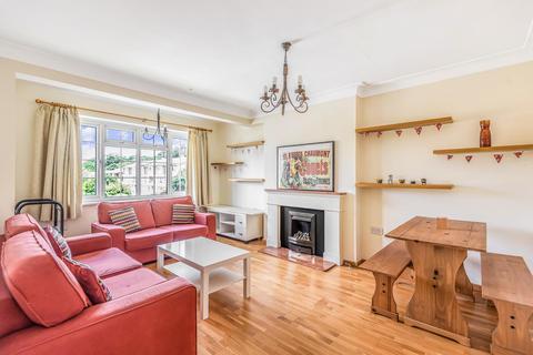 36 Kelvedon Close, Kingston Upon Thames, KT2 5LG
