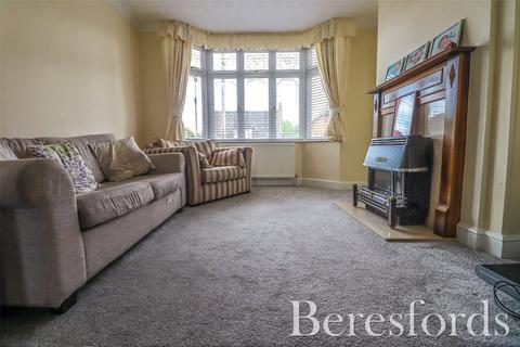 3 bedroom semi-detached house to rent, Chalks Road, CM8