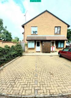 1 bedroom end of terrace house to rent, Colebrook Lane, Loughton, IG10