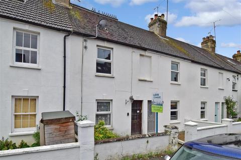 18 Victory Road, Horsham, RH12 2JF