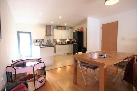 3 bedroom flat to rent, Fiesta House, Seven Sisters Road, Finsbury Park, N4