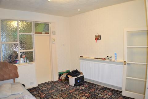 9 Granite Street, Oldham, OL1 4EZ