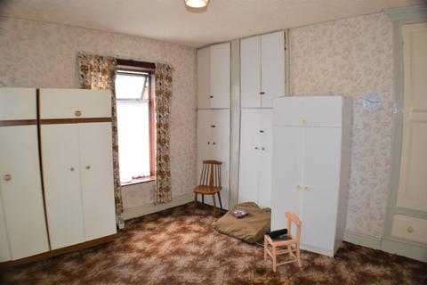 9 Granite Street, Oldham, OL1 4EZ