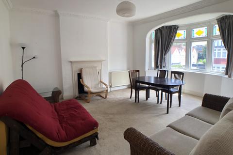 3 bedroom maisonette to rent, Troutbeck Road,  New Cross, SE14