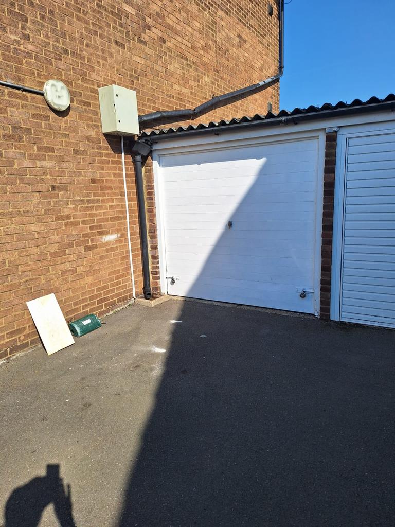 Garage, Swallowfield House