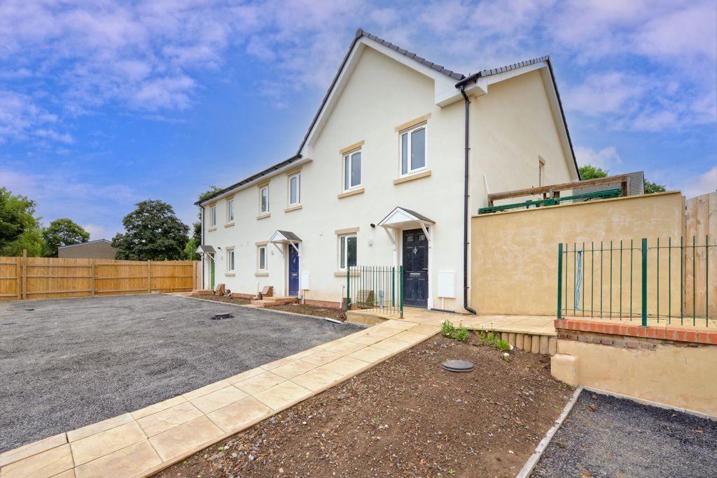 Woodside Avenue, Woodside, TF7 3 bed terraced house £169,995