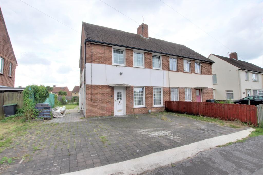 Battens Way, Havant 3 bed semidetached house £305,000