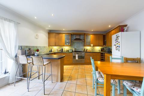 Lilac Cottage Cedars Road, Torquay, TQ1 1SB