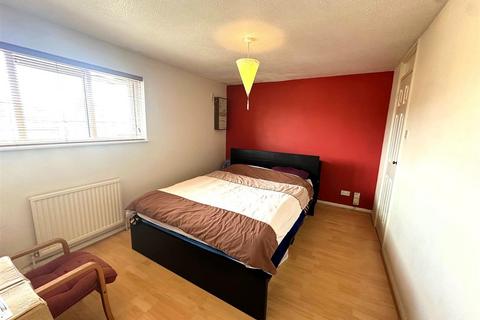 undefined, Loxwood Close, Bedfont