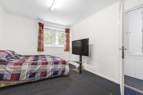 130 Edgar Road, Hounslow, TW4 5QP