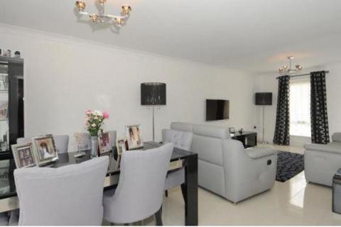 4 bedroom detached house to rent, The Parks,  Bracknell,  RG12