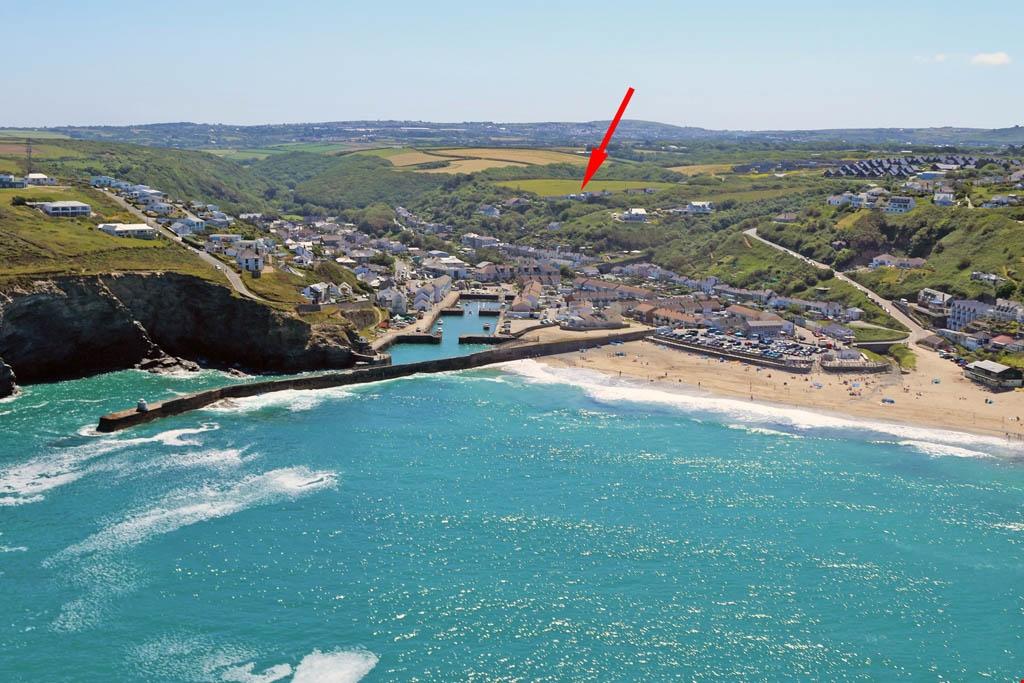 Portreath, Nr. Redruth, Cornwall 3 bed detached house £600,000