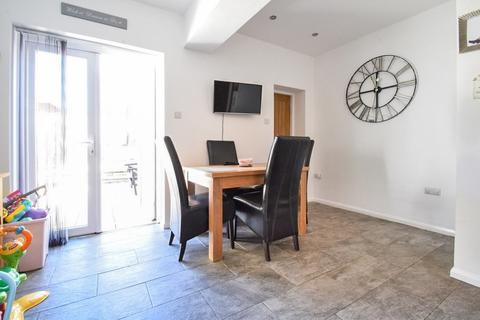 183 Conway Road, Llandudno Junction, LL31 9AY
