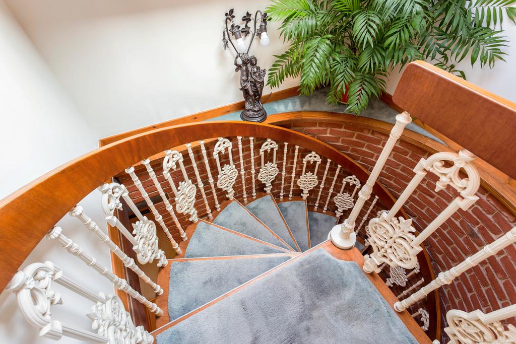 WV - Staircase 2