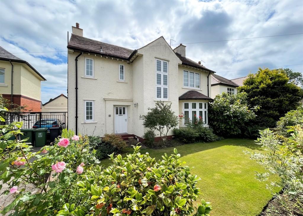 Brampton Road, Carlisle 3 bed detached house £385,000