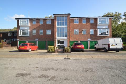 40 Howden Close, London, SE28 8HD