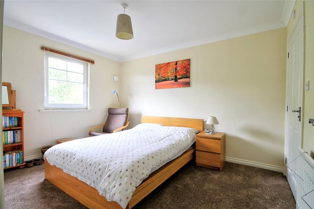 Bedroom 1b