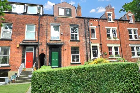 41 Cliff Road, Leeds, LS6 2ET