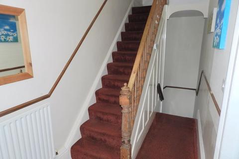 41 Cliff Road, Leeds, LS6 2ET