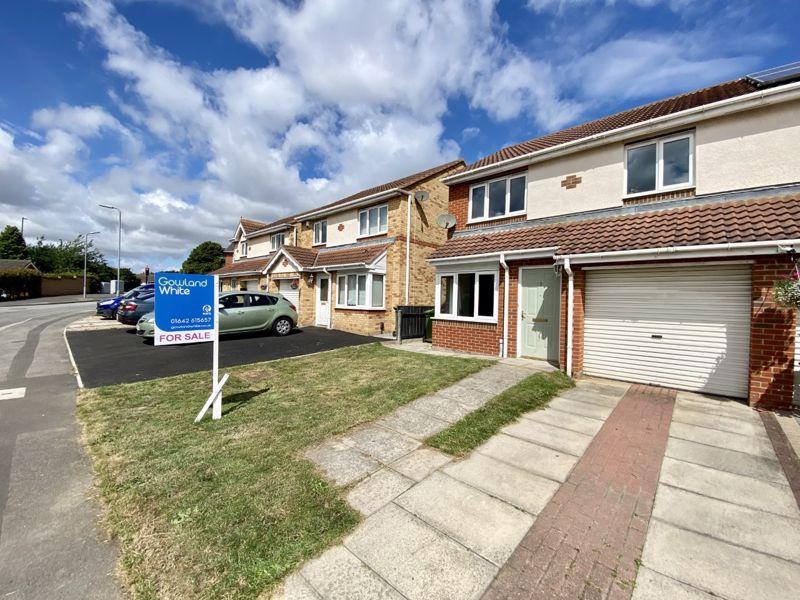 Van Mildert Way, Lower Hartburn, Stockton, TS18 3UF 3 bed semidetached