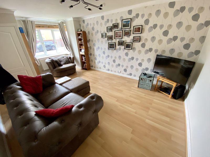 Van Mildert Way, Lower Hartburn, Stockton, TS18 3UF 3 bed semidetached