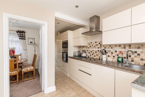 2 Ashburnham Close, Brighton, BN1 9AU