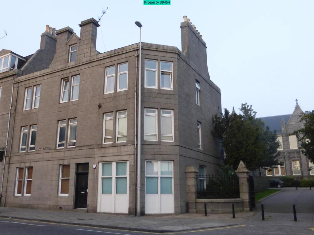 342 King Street, Aberdeen, AB24 5BJ 2 bed flat £600 pcm (£138 pw)