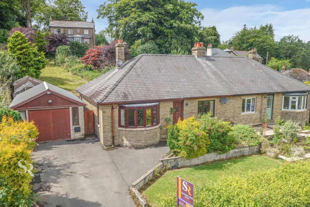 Macclesfield Road, Whaley Bridge, High Peak, Derbyshire, SK23 7DR 2 bed