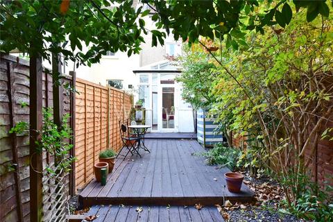 1 bedroom apartment to rent, Belmont Road, London, N15