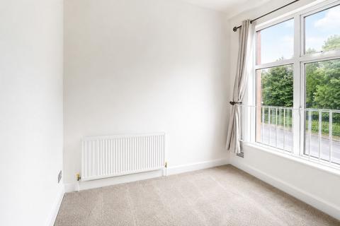 2 bedroom flat to rent, High Street, Colliers Wood, London, SW19