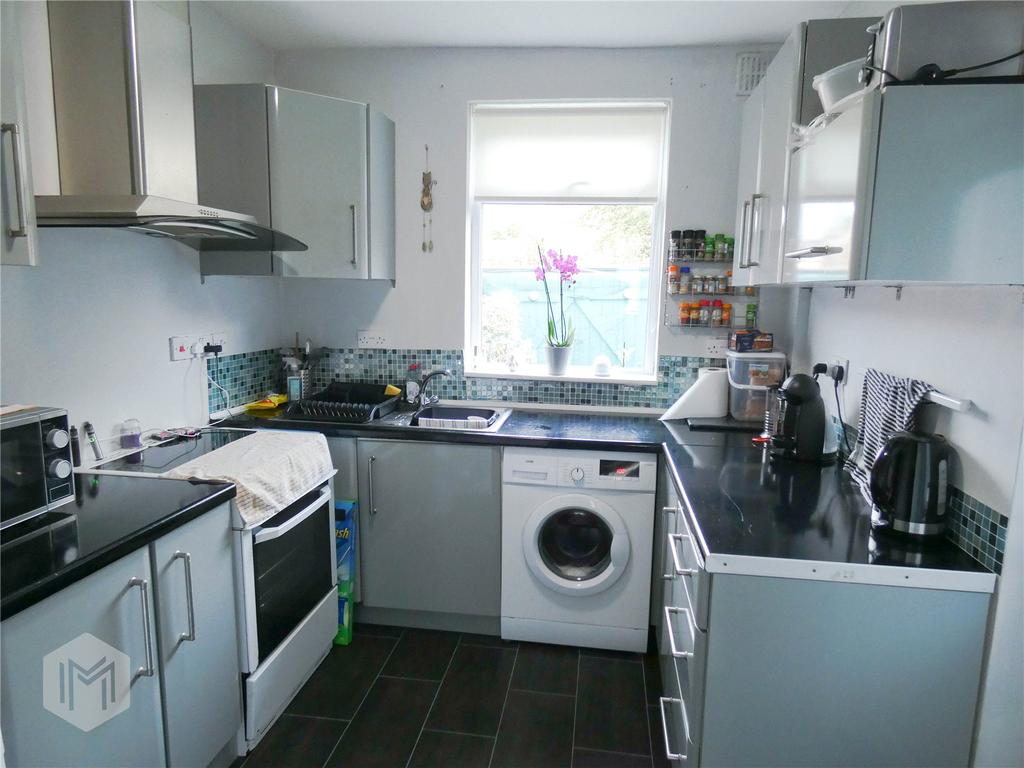 Willis Street, Warrington, WA1 2 bed terraced house £130,000