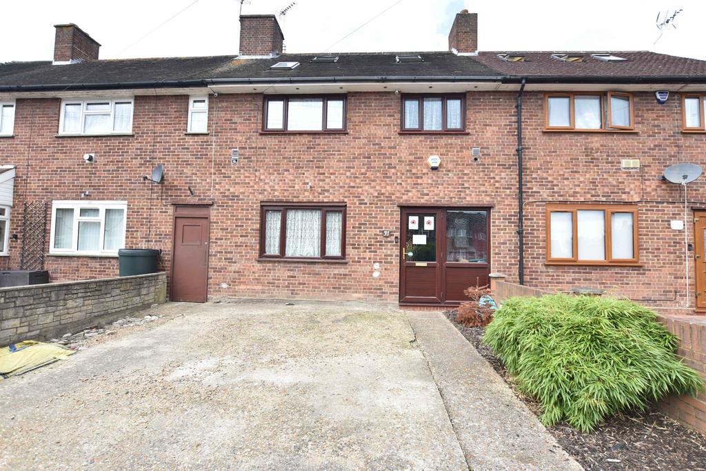 Sparrow Farm Drive, Feltham... 4 bed terraced house £465,000