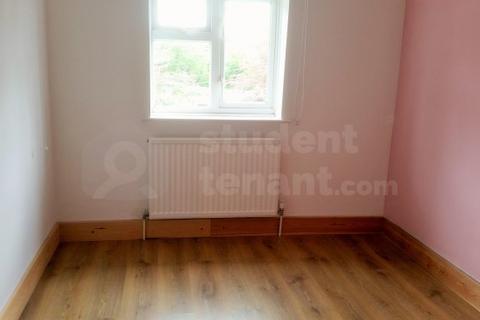 3 bedroom house share to rent - POTTERS GATE