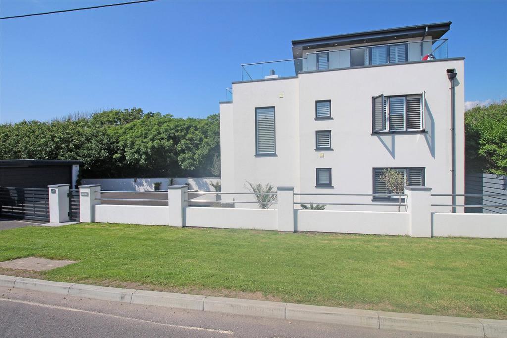 Whitby Road, Milford on Sea... 4 bed detached house £1,150,000