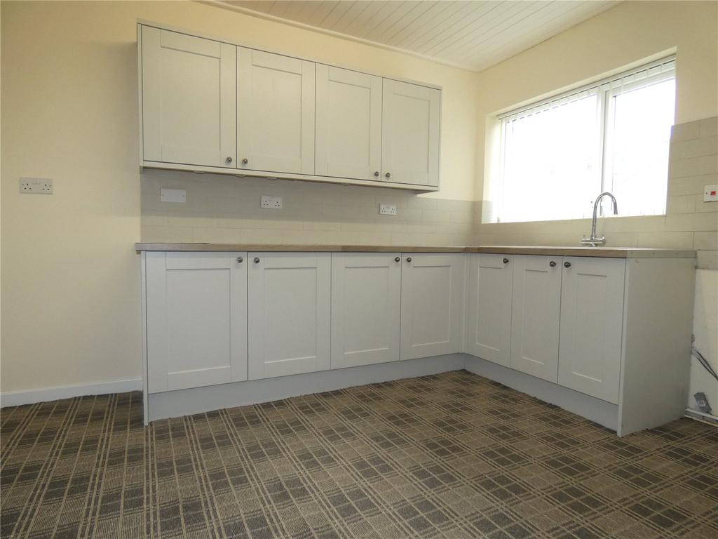Pennant, Llangefni, Isle of Anglesey, LL77 2 bed apartment £495 pcm
