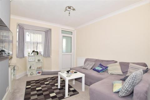 30 Garden Road, Folkestone, CT19 5RB