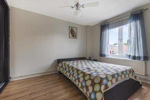 2 Dales Road, Borehamwood, WD6 2SG