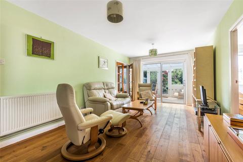 45 Dinglederry, Olney, MK46 5ES