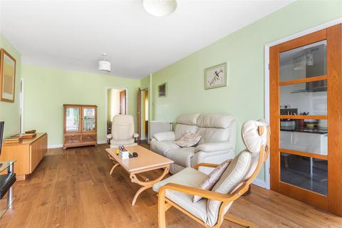 45 Dinglederry, Olney, MK46 5ES