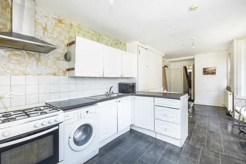 121 Dawlish Road, London, E10 6QW