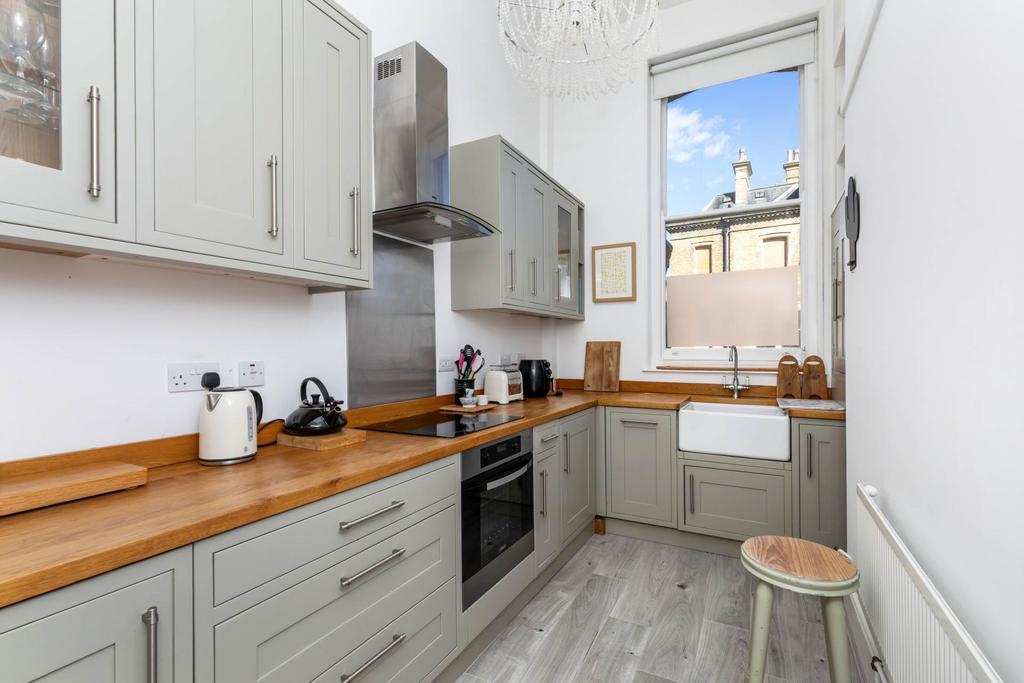 Apartment in Hove, Brighton and Hove - View 3